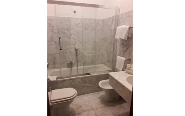 Comfort Quadruple Room Spa Access,917496619:JPEG